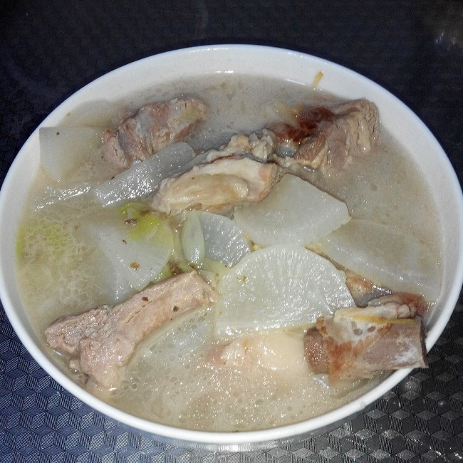 极简羊排萝卜汤