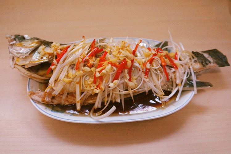 清蒸鲈鱼