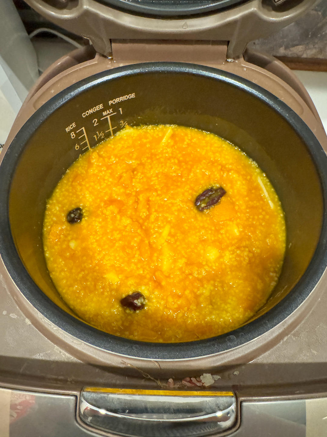 养胃南瓜小米粥