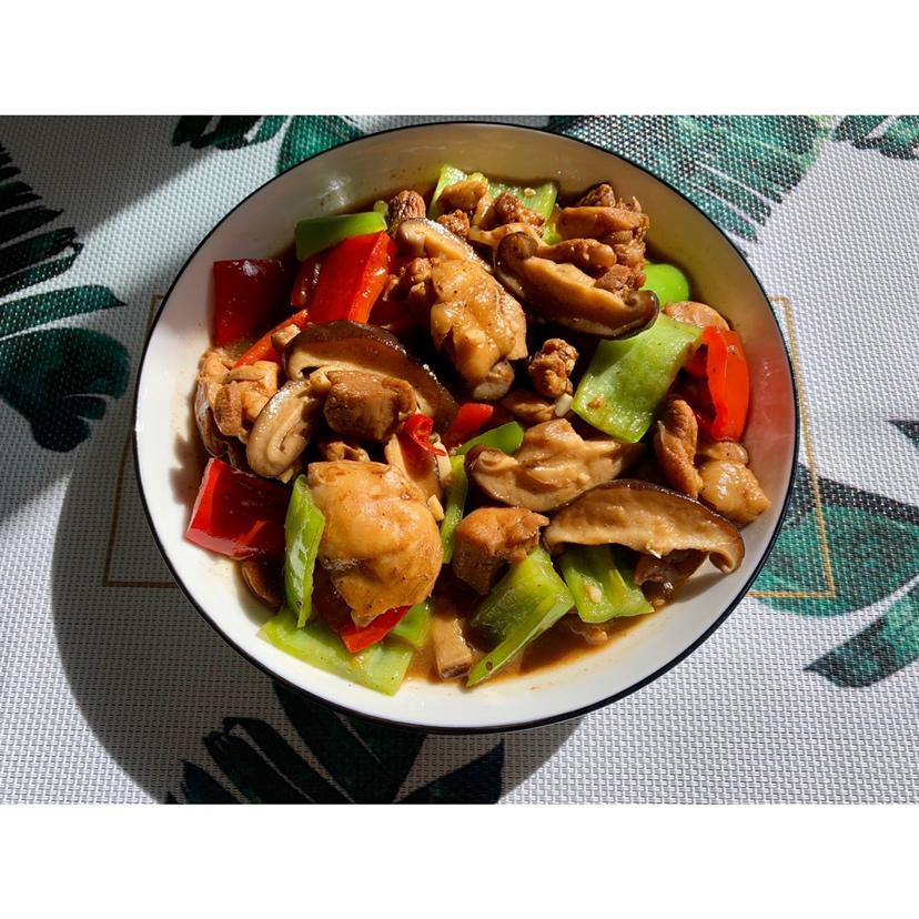 好吃到原地爆炸的黄焖鸡