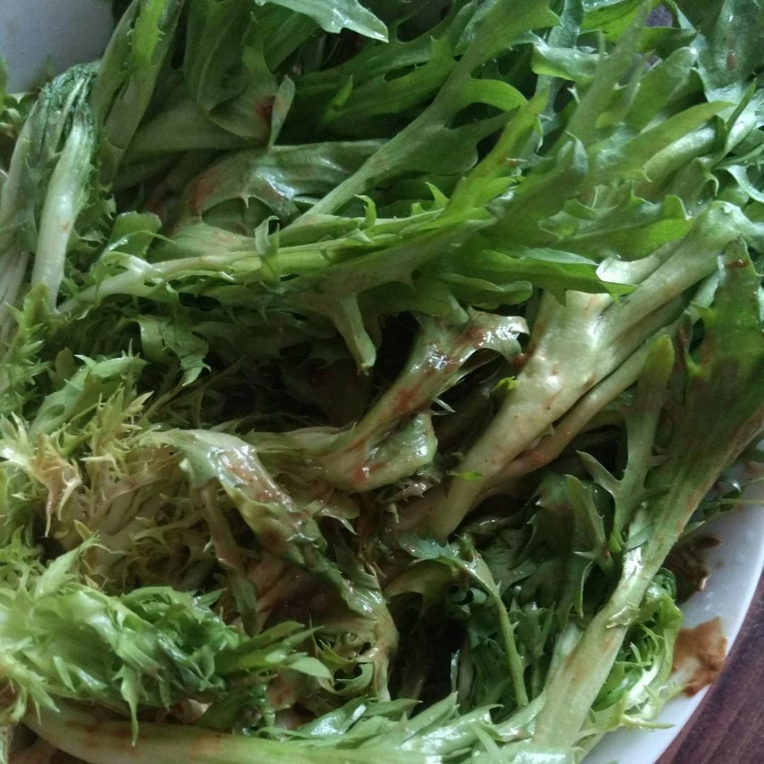 麻酱拌苦菊