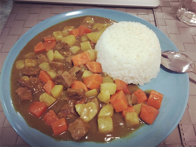 牛肉咖喱饭
