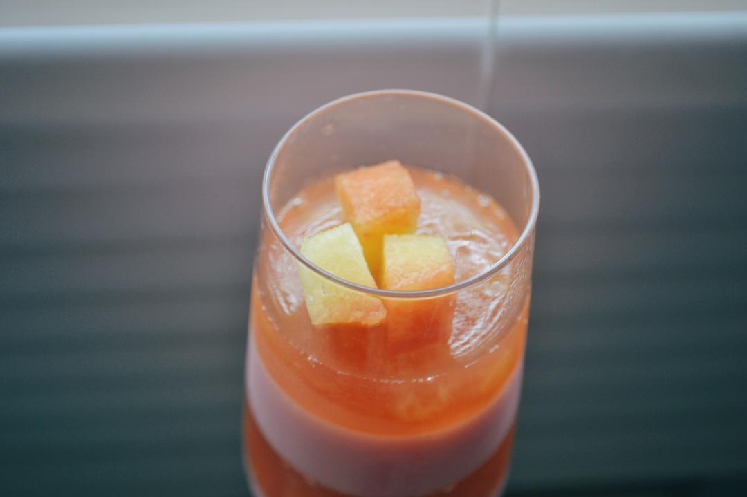 免烤桃子玫瑰奶冻（🍑+🌹）