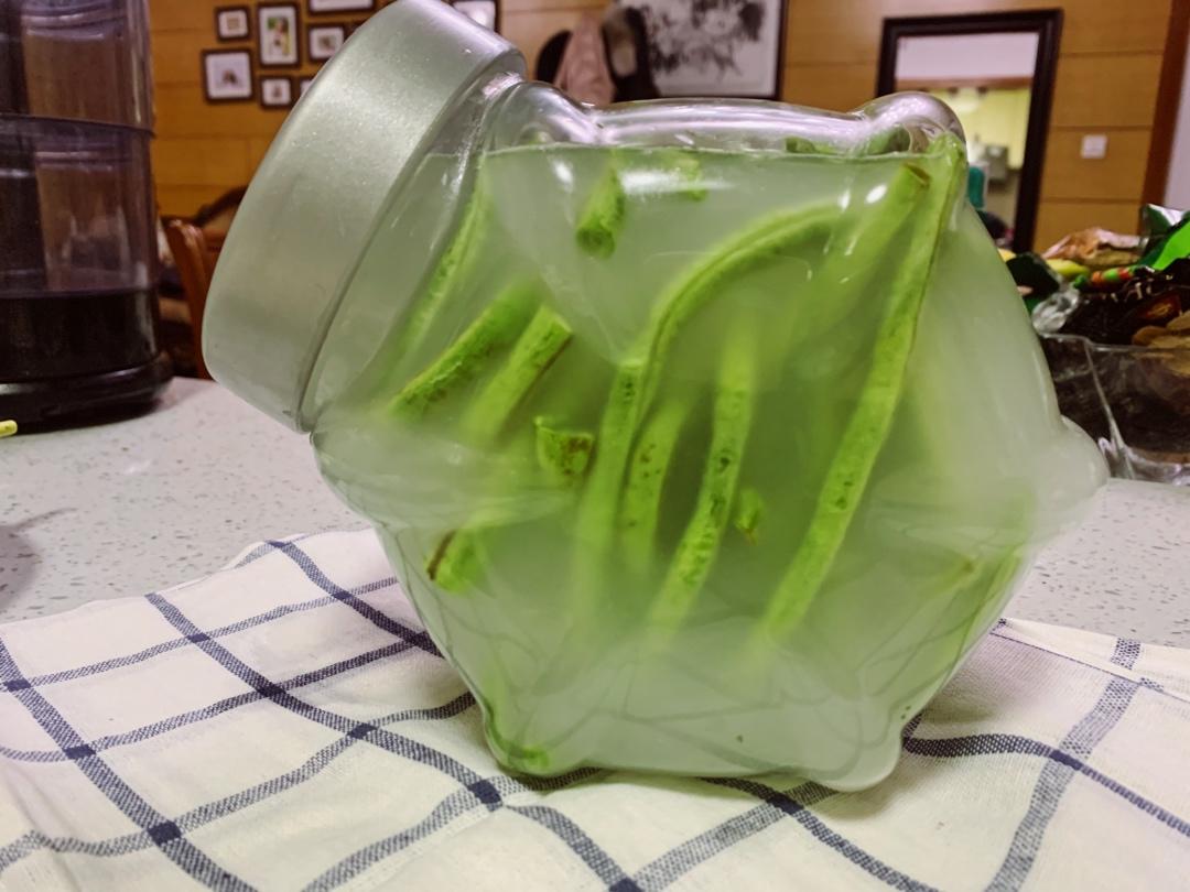 自制酸豆角（史上最简单三天完成）