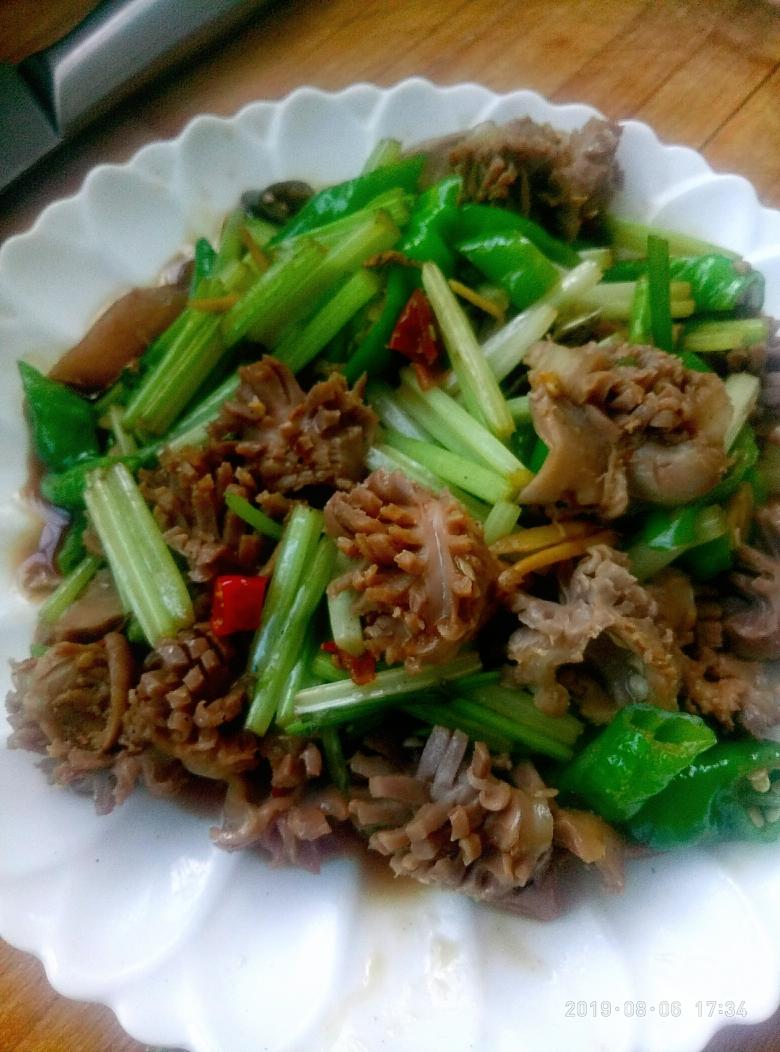 泡椒鸡胗的做法