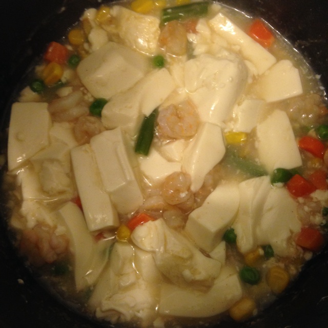 虾仁豆腐煲
