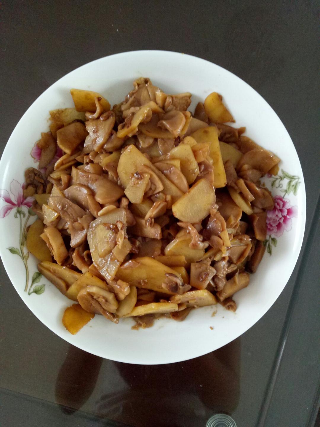 哈哈-413做的肉炒杏鲍菇