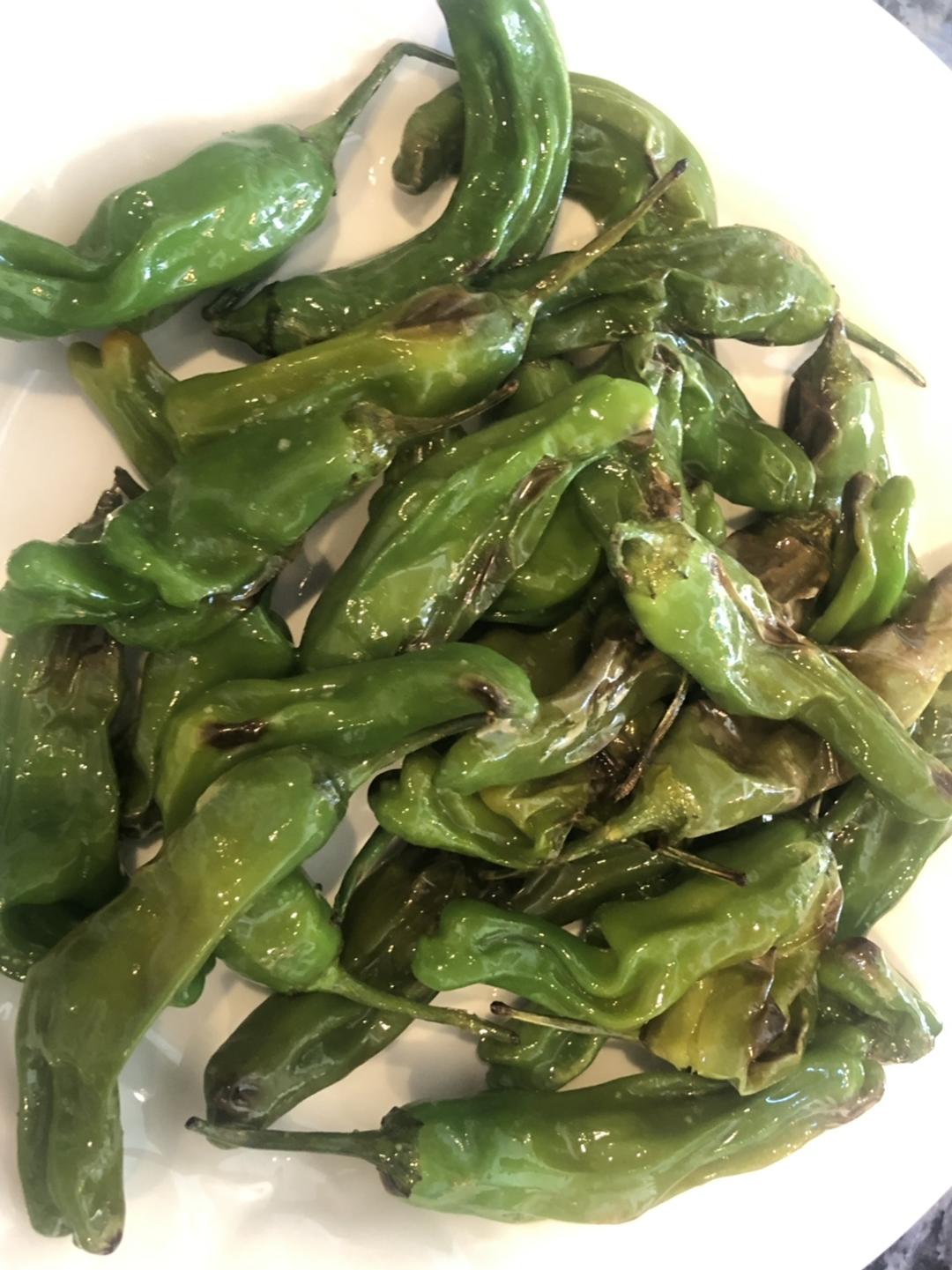 又甜又脆的日式螺丝辣椒的做法