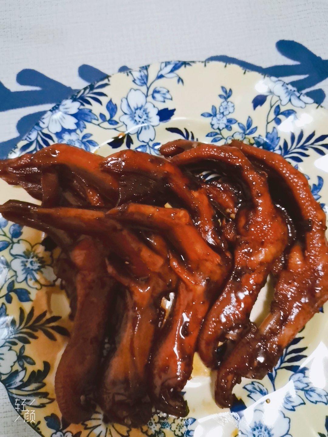 周黑鸭味～～～鸭翅 鸭爪