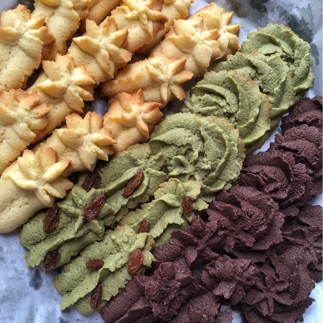 多种口味曲奇（香草、巧克力、抹茶）