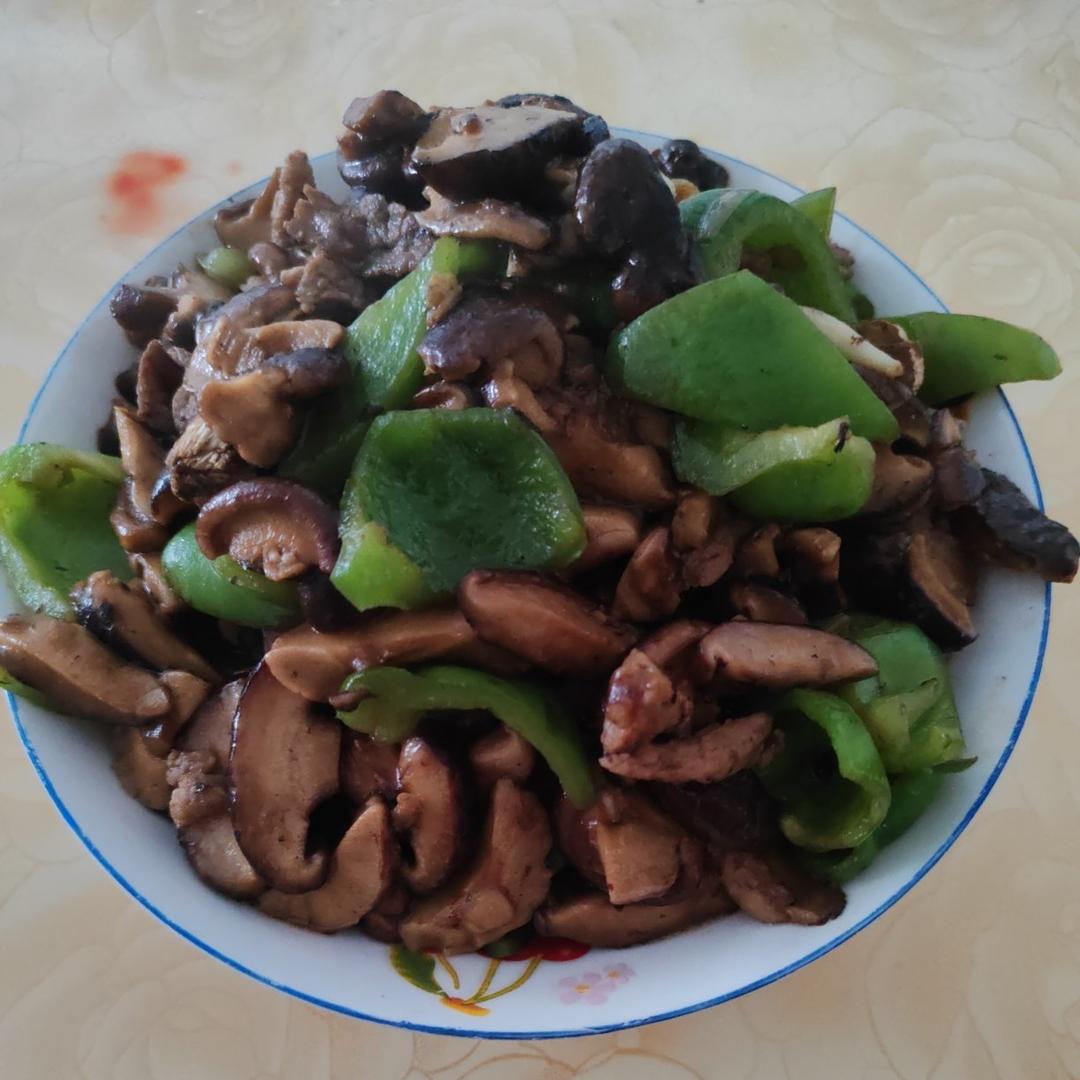香菇炒肉｜贼香