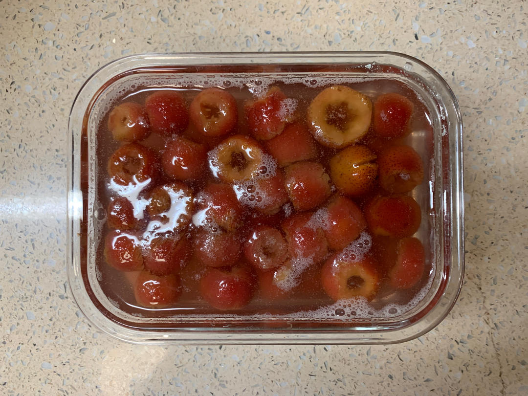 山楂罐头(酸酸甜甜，开胃可口)