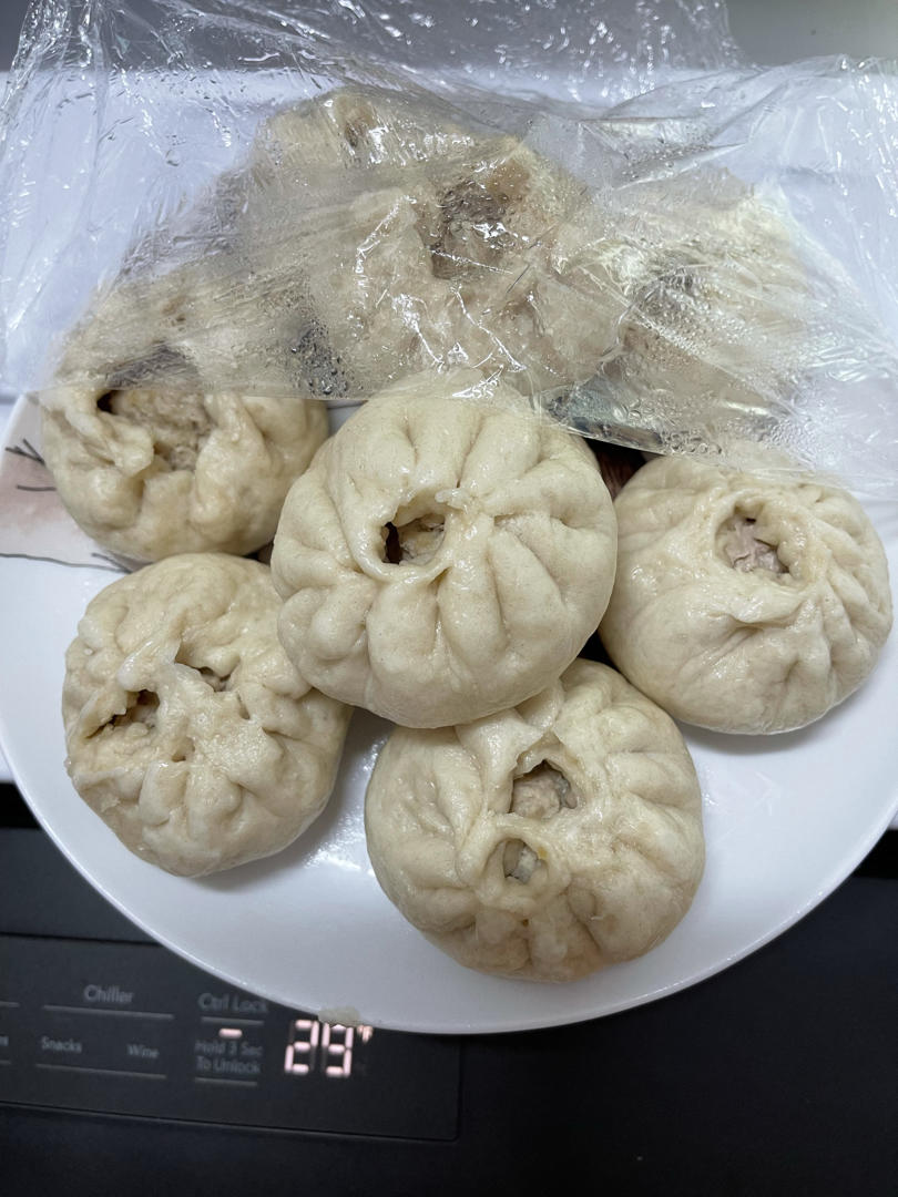 猪肉包子（附视频。一次性发酵。）