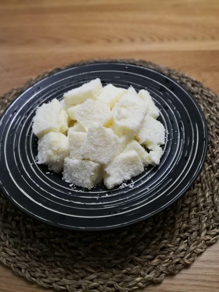 （只需4种材料)牛奶小方