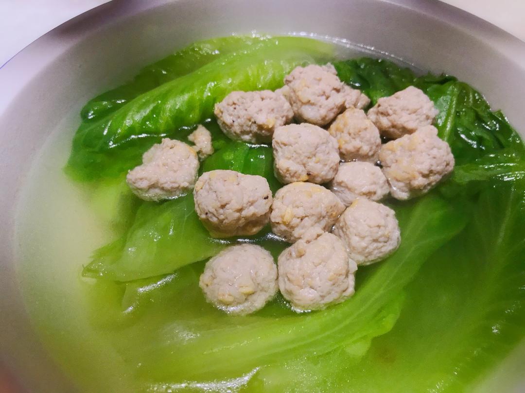 【10分钟系列】白萝卜豆腐圆子汤