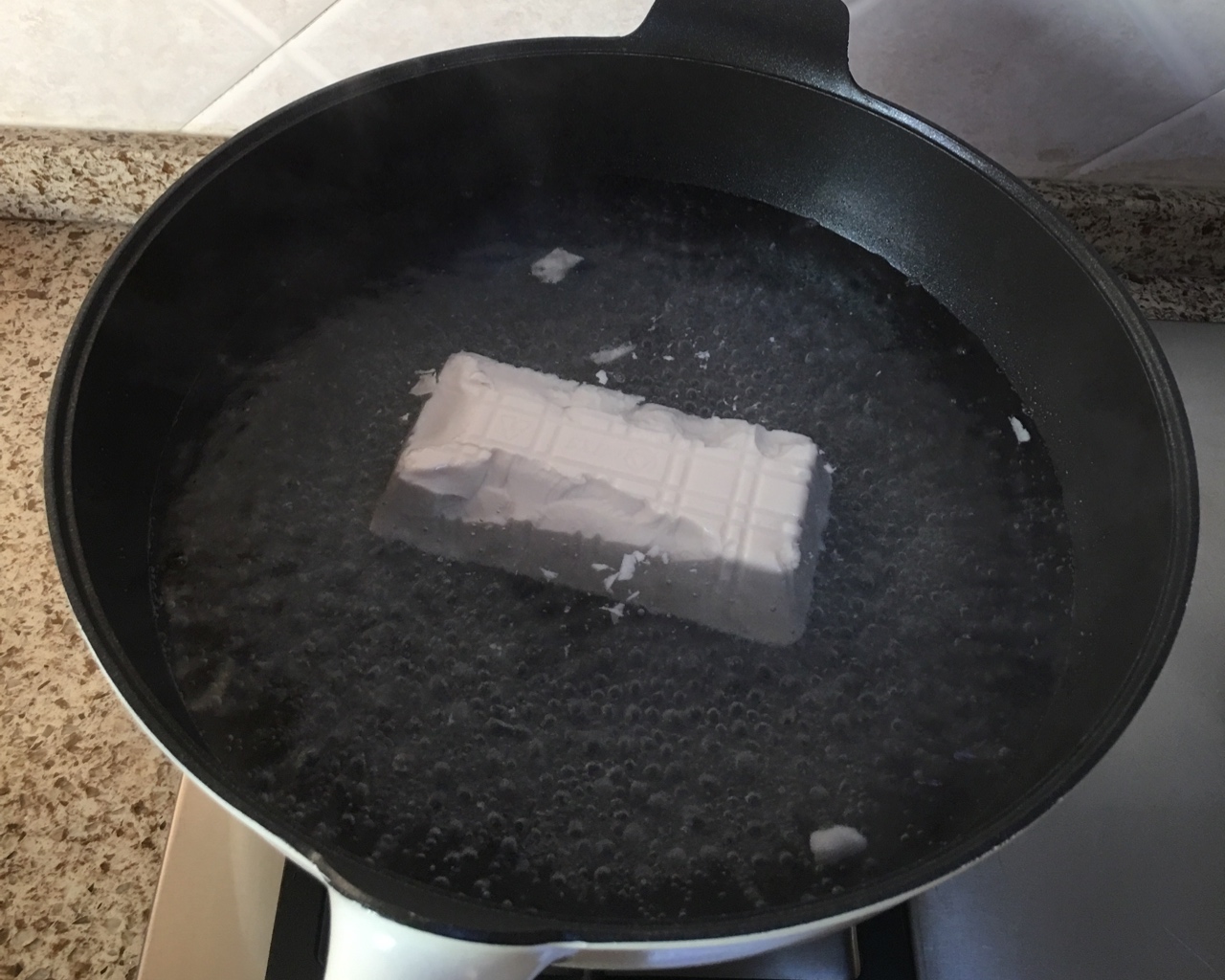 肉末香椿豆腐的做法 步骤3