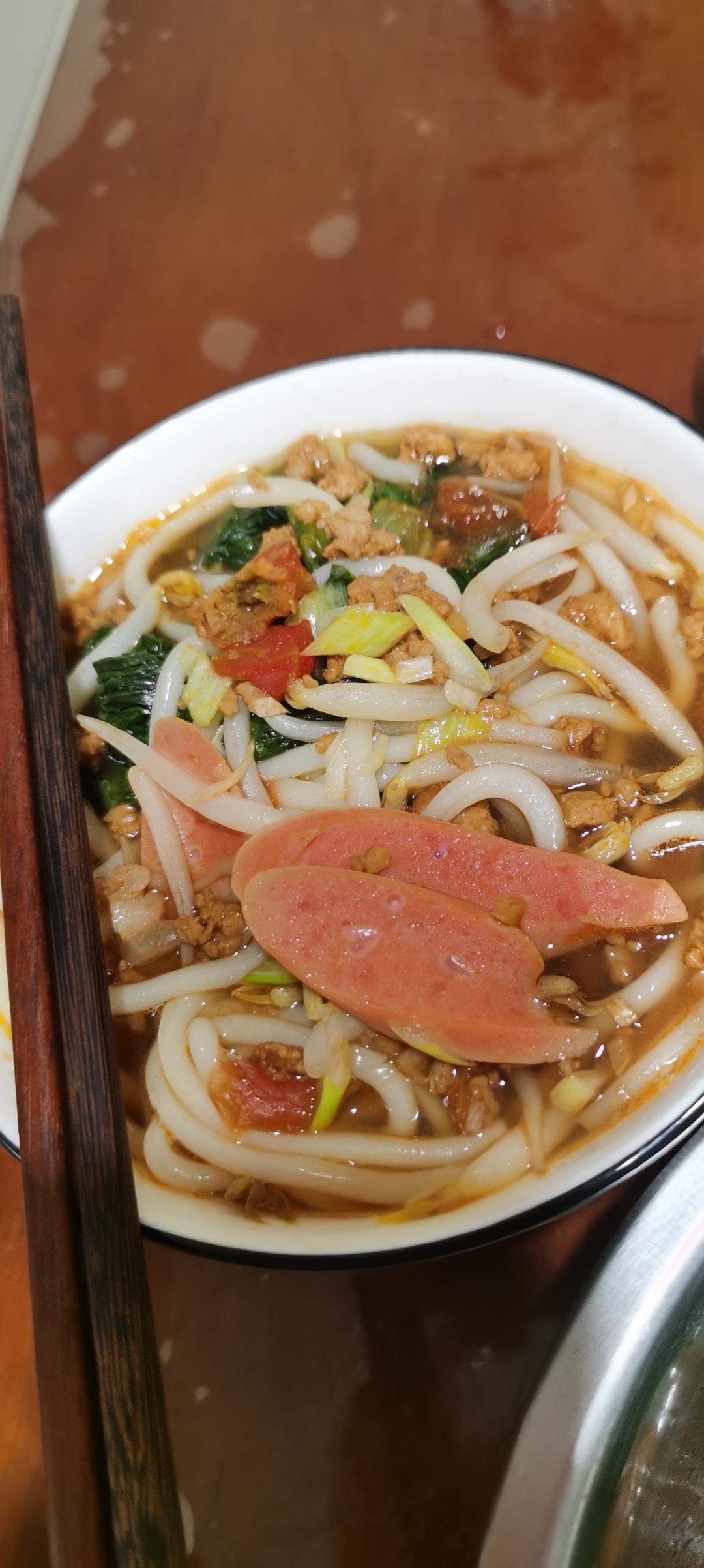 汤都喝光的云南小锅米线