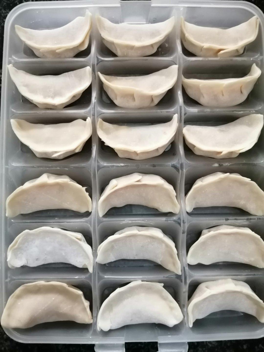 玉米猪肉饺
