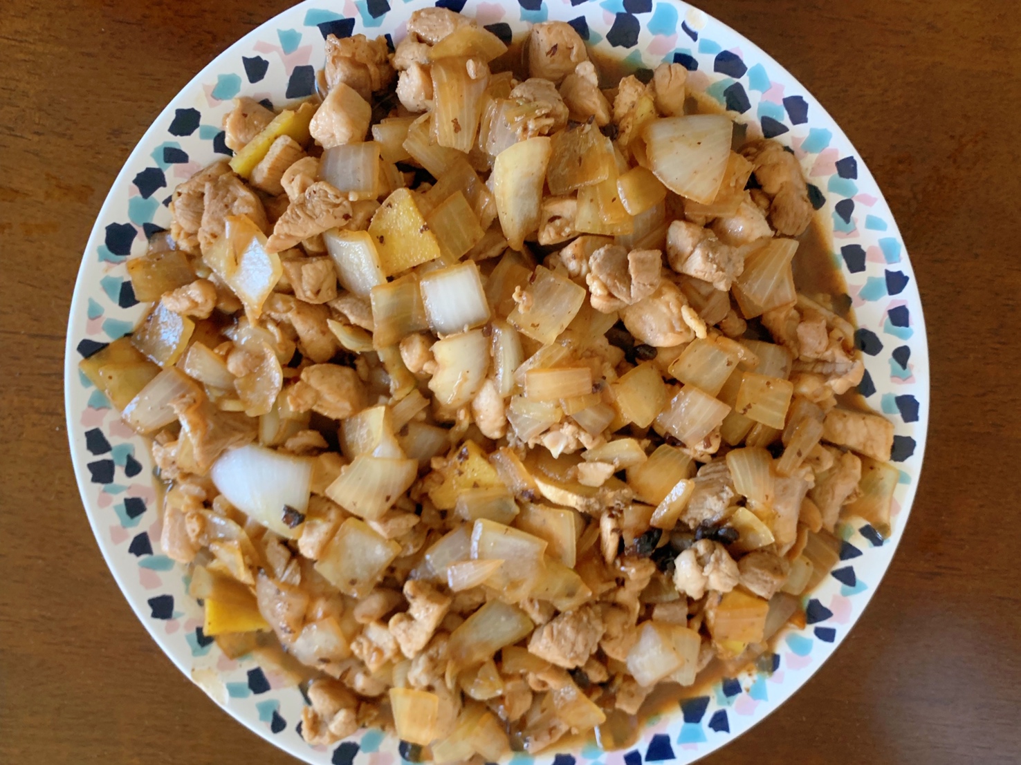 洋葱豆豉炒鸡丁的做法