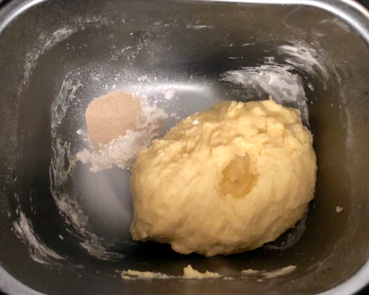 低脂奶香云朵面包（汤种面包机预约懒人早餐）的做法 步骤3