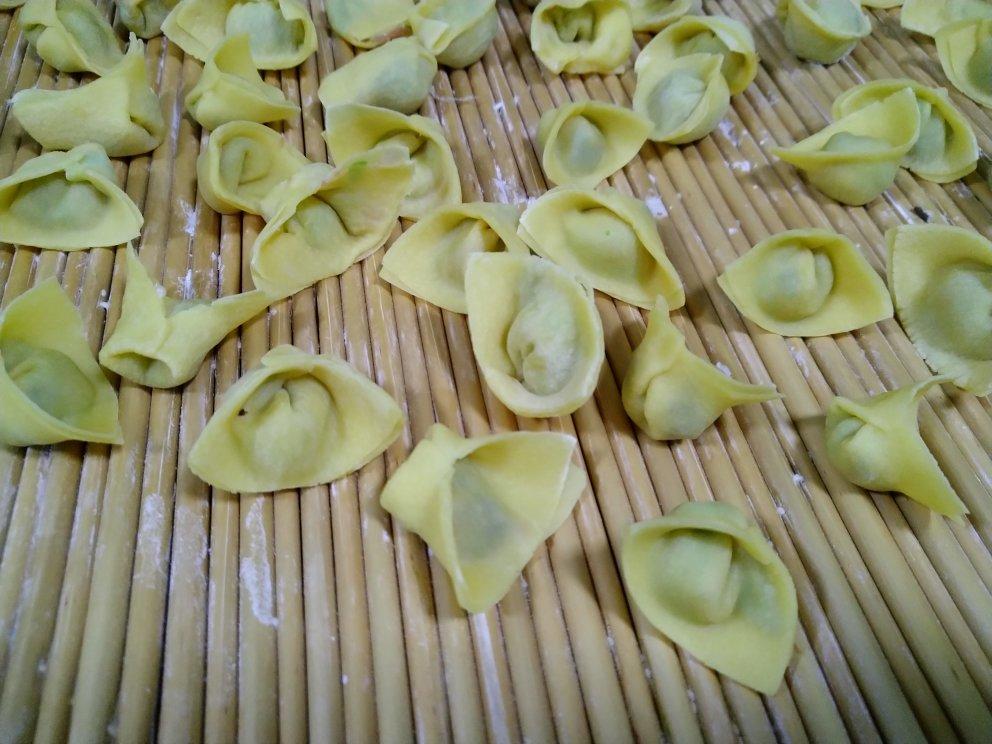 虾油四鲜馄饨！（含薄如纸馄饨皮大法）