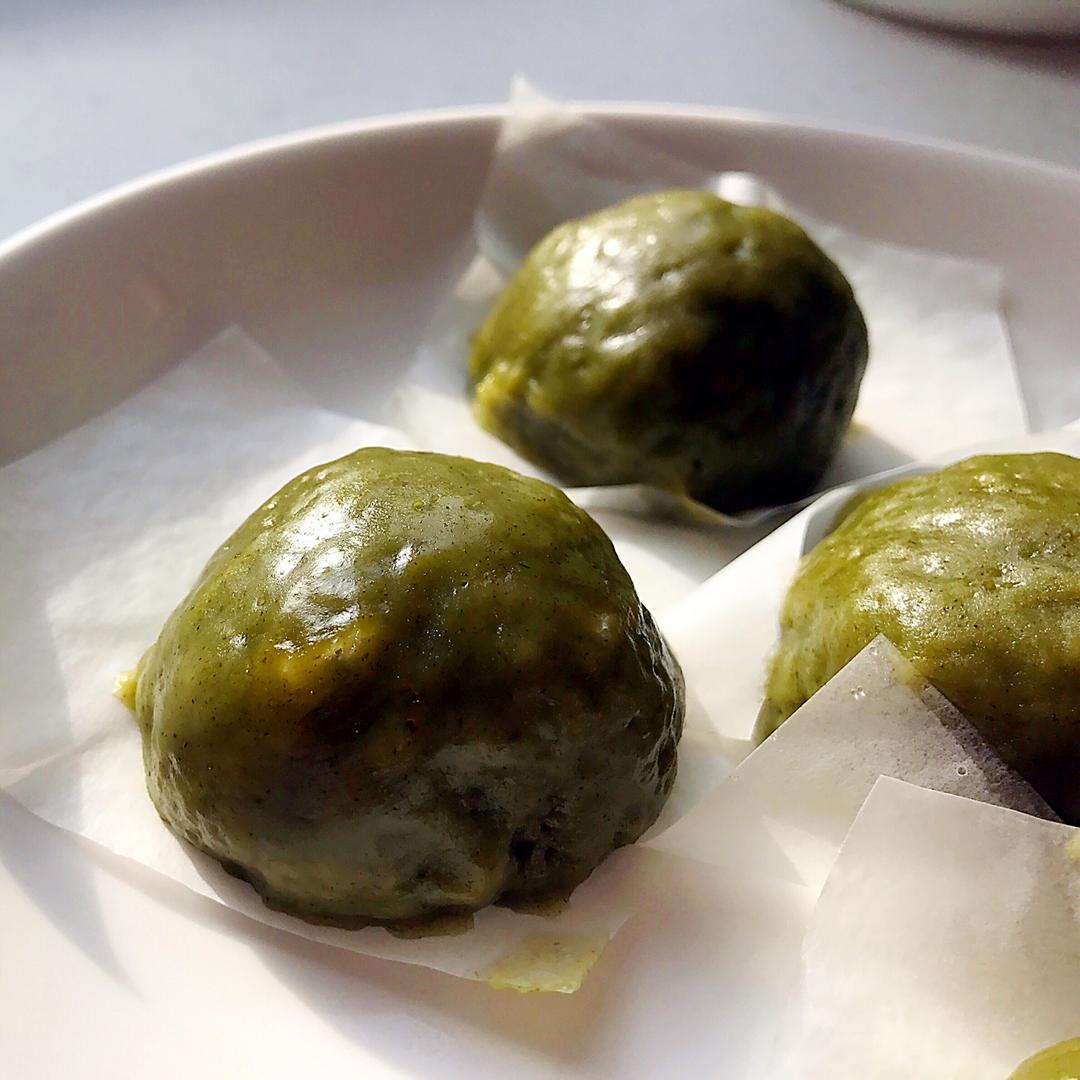 网红青团～～咸蛋黄肉松青团