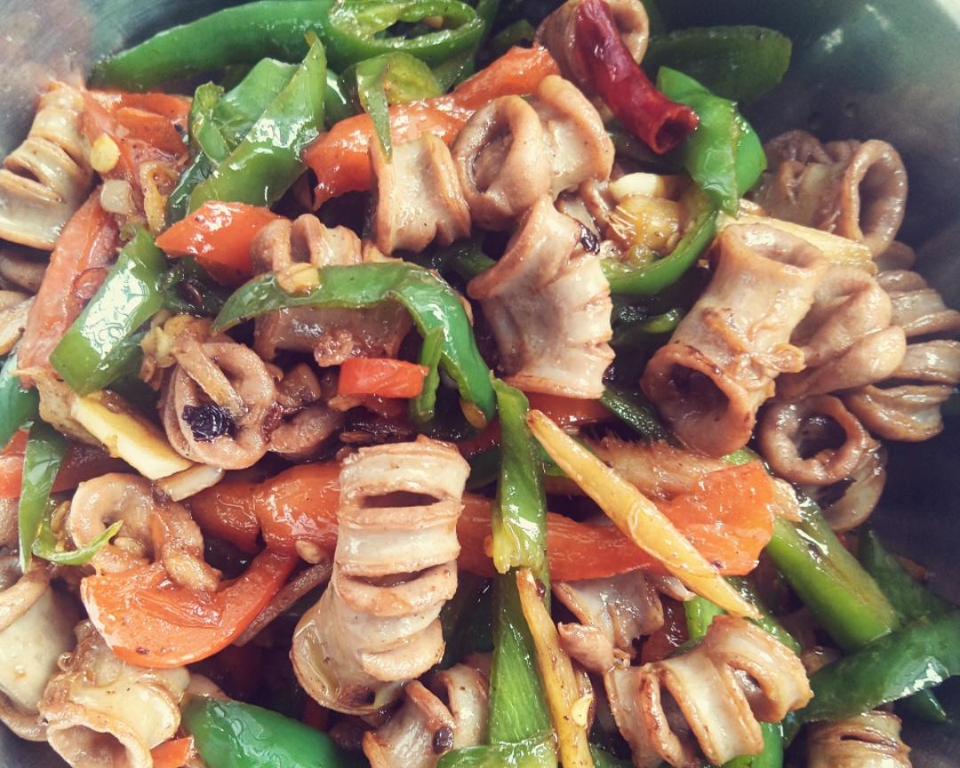 家庭版爆炒粉肠的做法