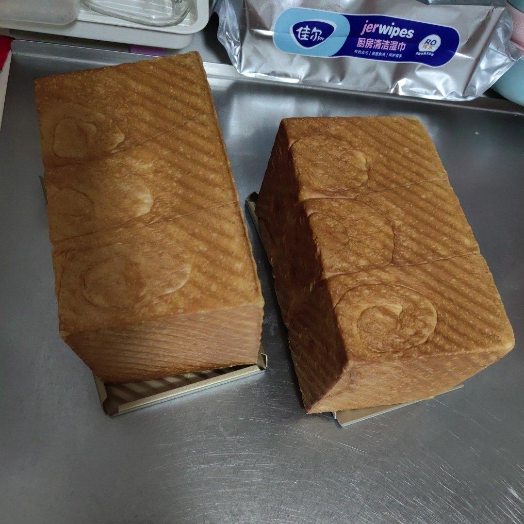 奶香手撕吐司