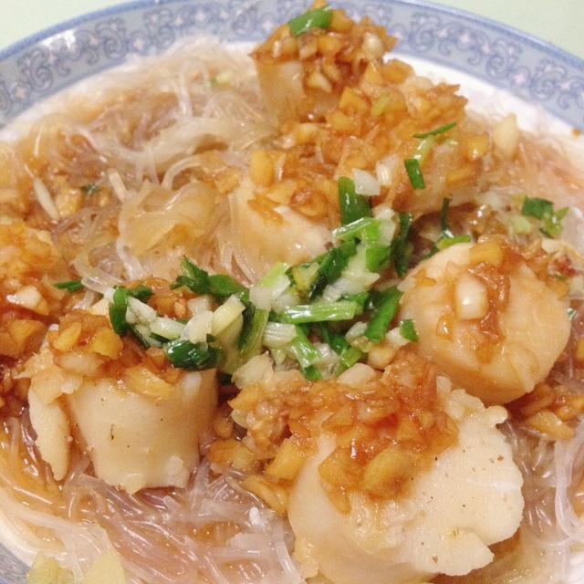 蒜蓉粉丝蒸扇贝