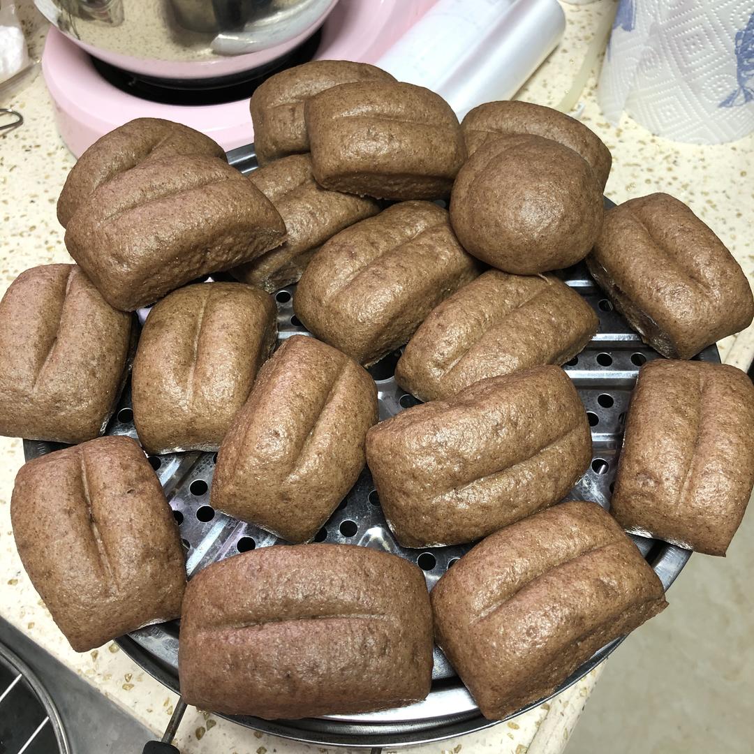 黑全麦馒头（无糖无小麦粉）的做法