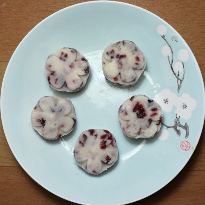 微波炉早餐:蔓越莓山药糕（无油）