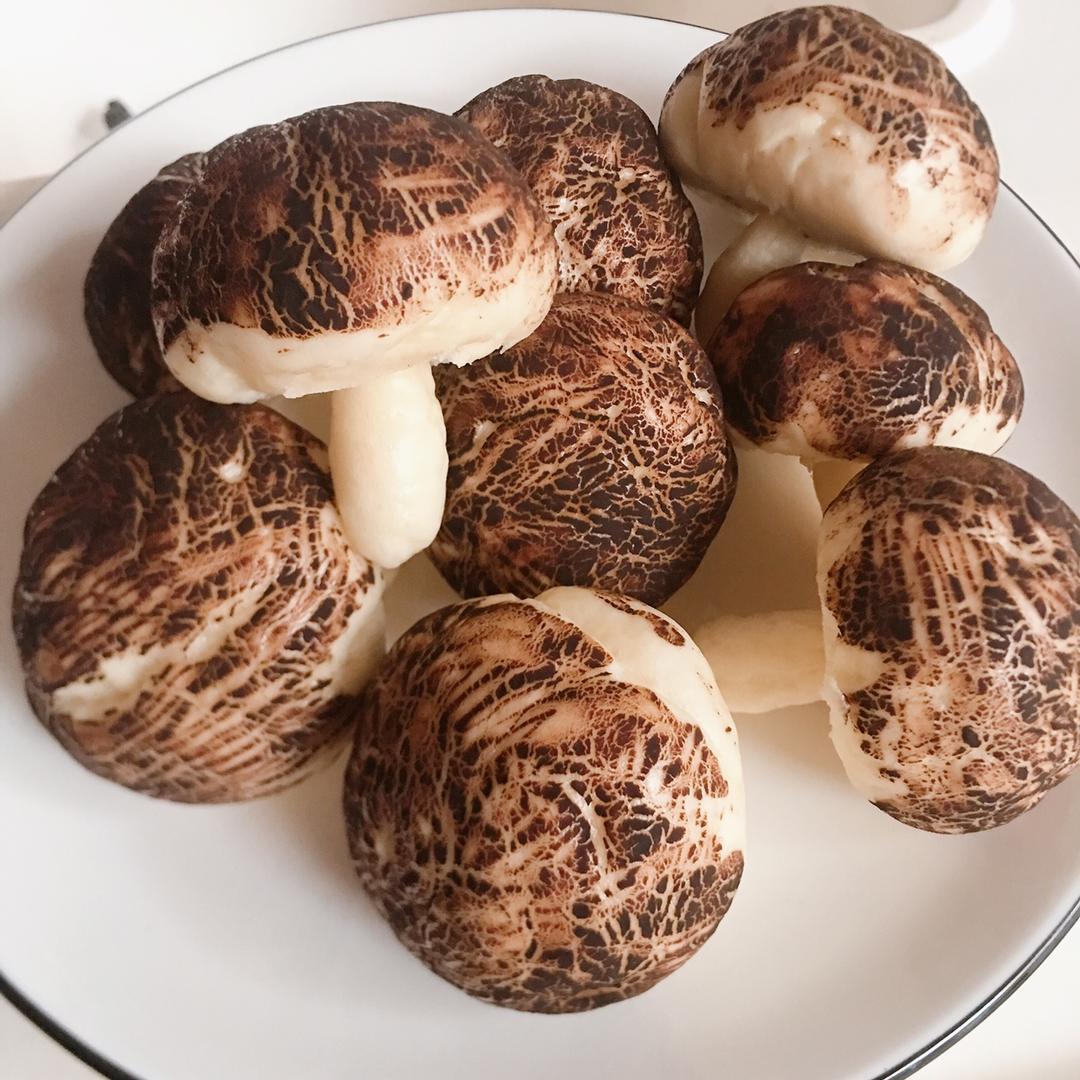 香菇馒头