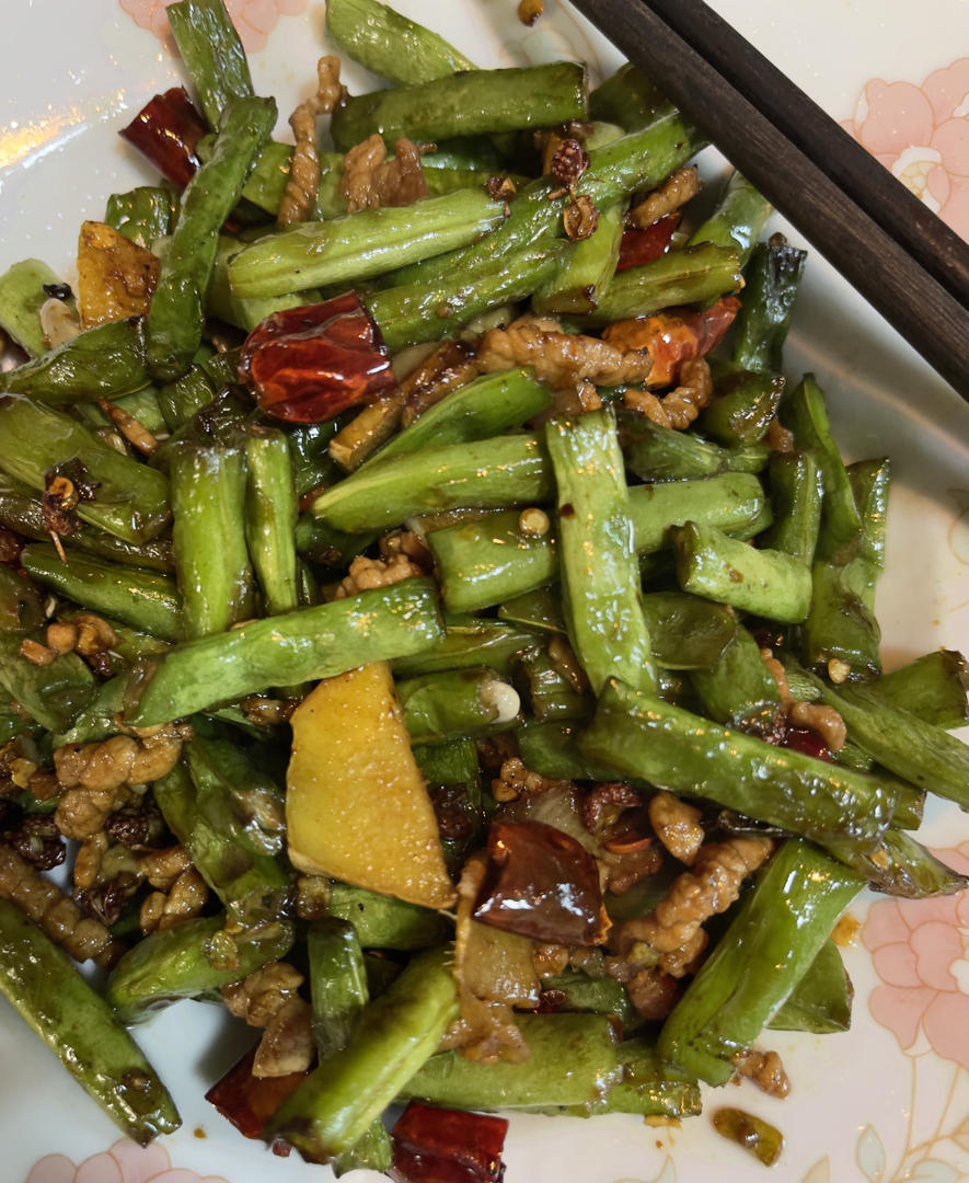 家常菜干煸四季豆