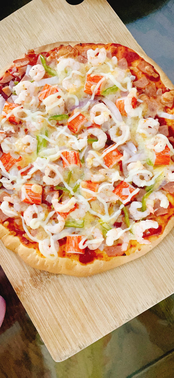 鲜虾🍤培根披萨🍕“内附敲好吃的饼皮做法”