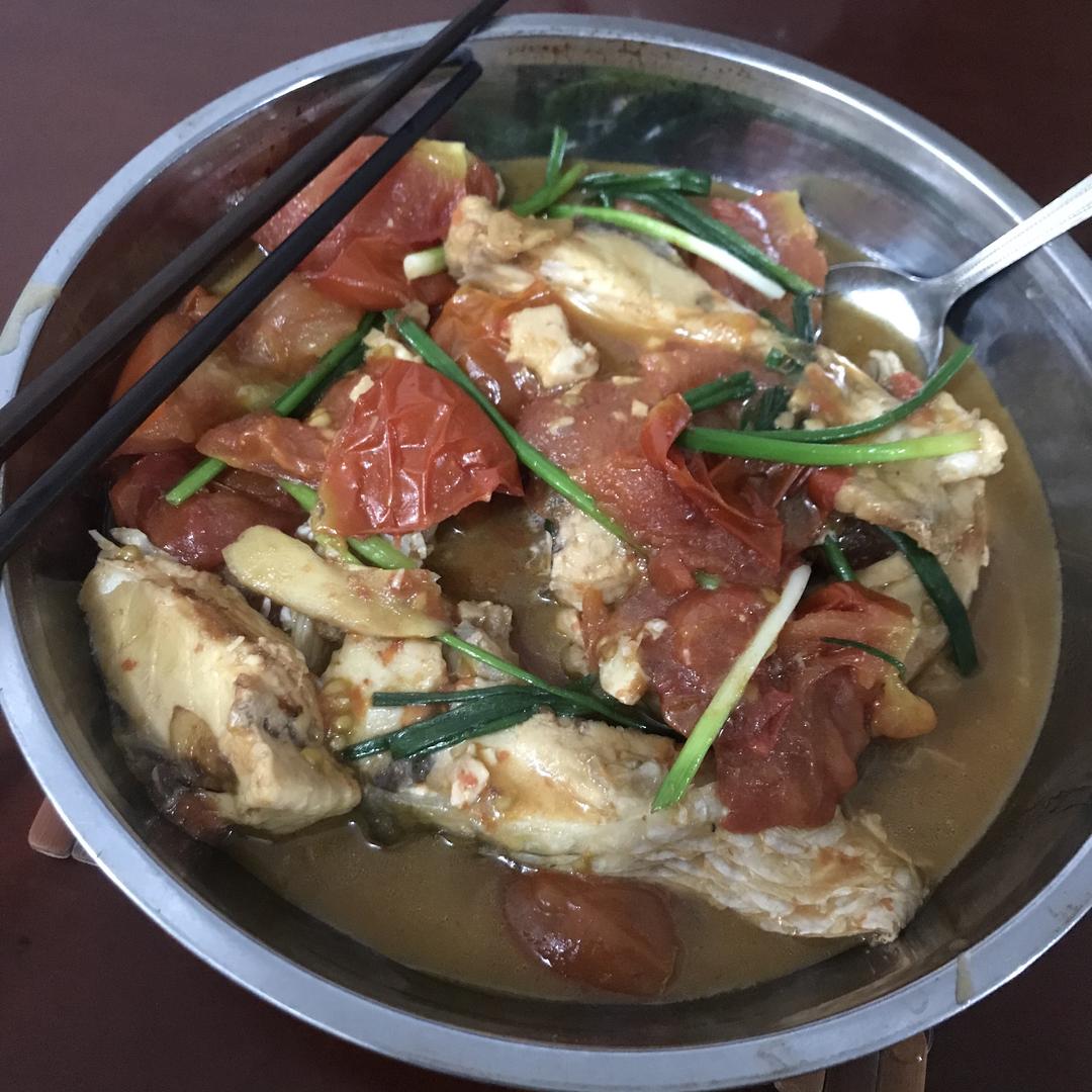 番茄煮鱼腩