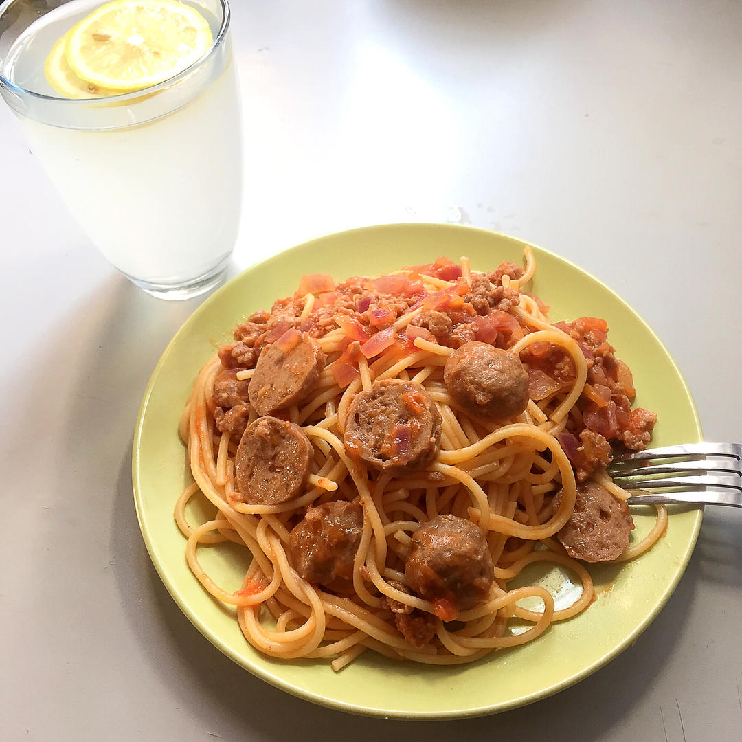番茄肉酱意大利面