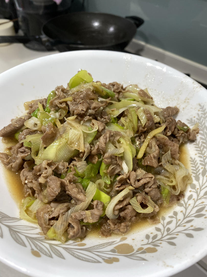 炒了20多年的葱爆羊肉