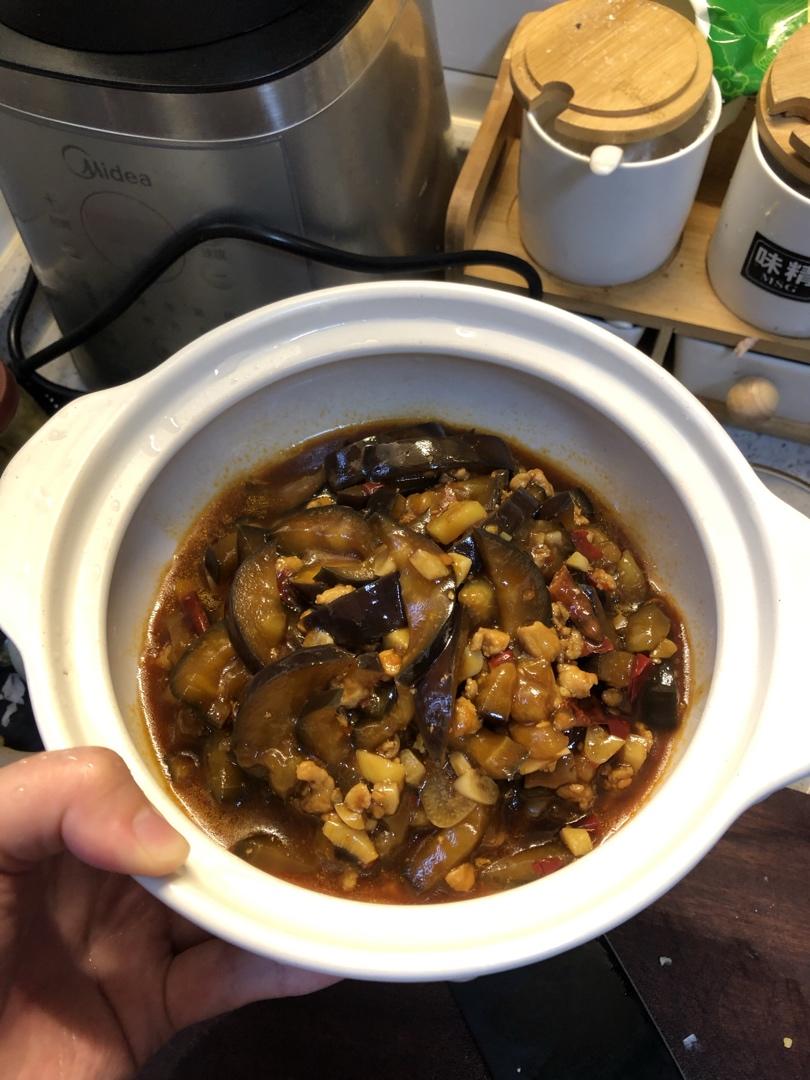 开胃下饭菜！巨简单的家常鱼香茄子煲