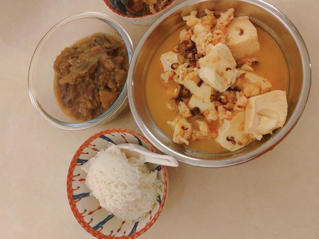 减脂五彩虾仁烩豆腐