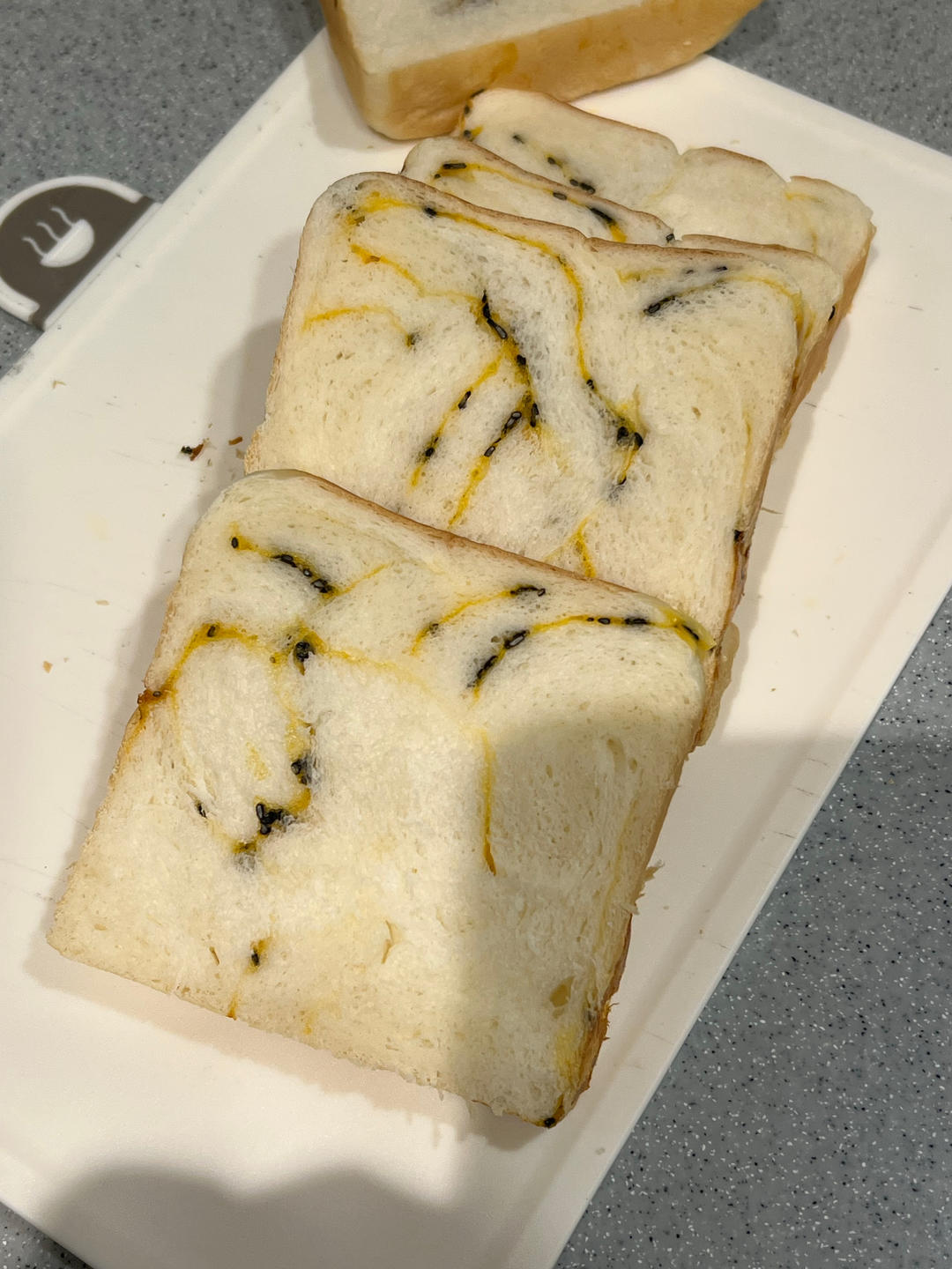 超柔牛奶棉花吐司（最详细的吐司食谱）