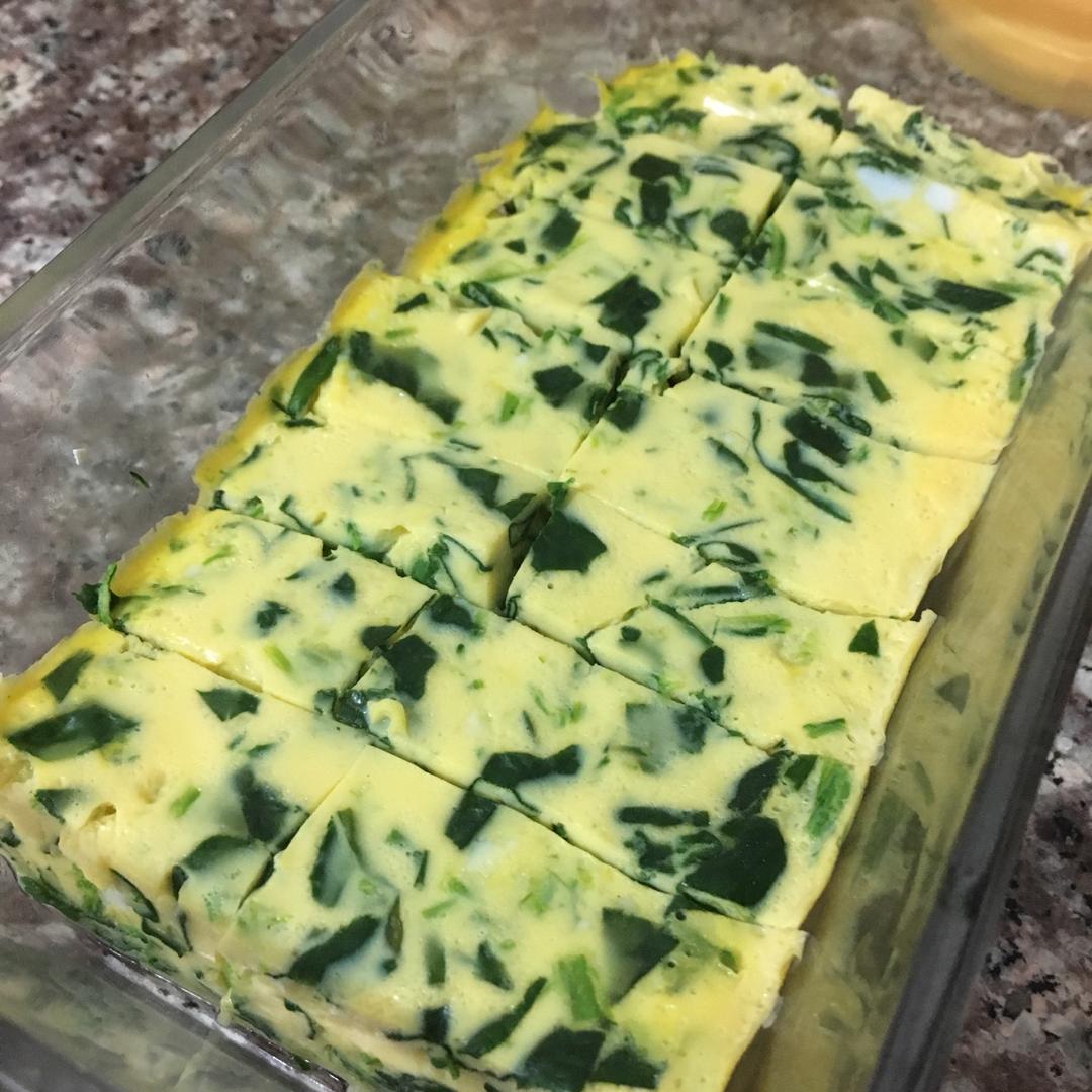 蘸汁菠菜鸡蛋糕——春季养生多吃菠菜