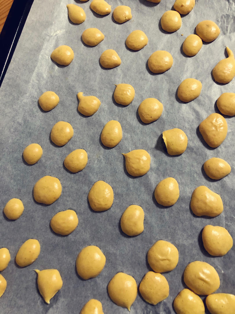 一次就能成功的超简单配方！入口即化的宝宝零食蛋黄溶豆