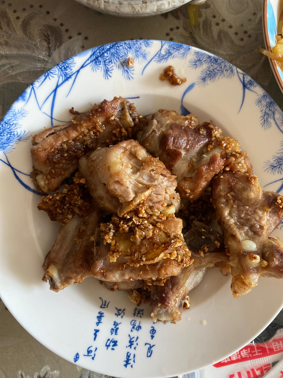 一骨三吃的蒜香排骨