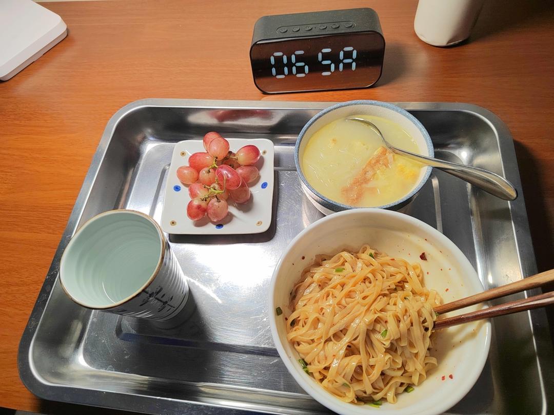 小丫头高中生的早餐记录