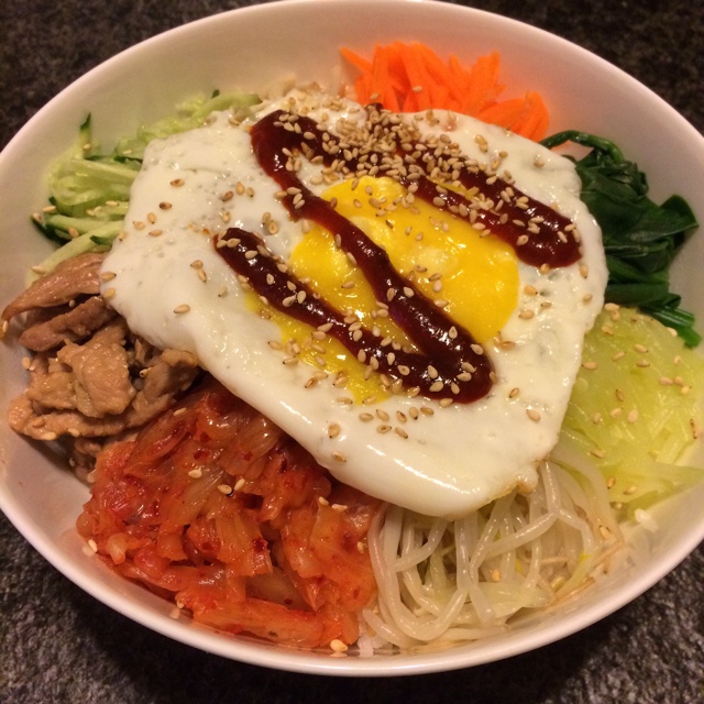 韩国石锅拌饭