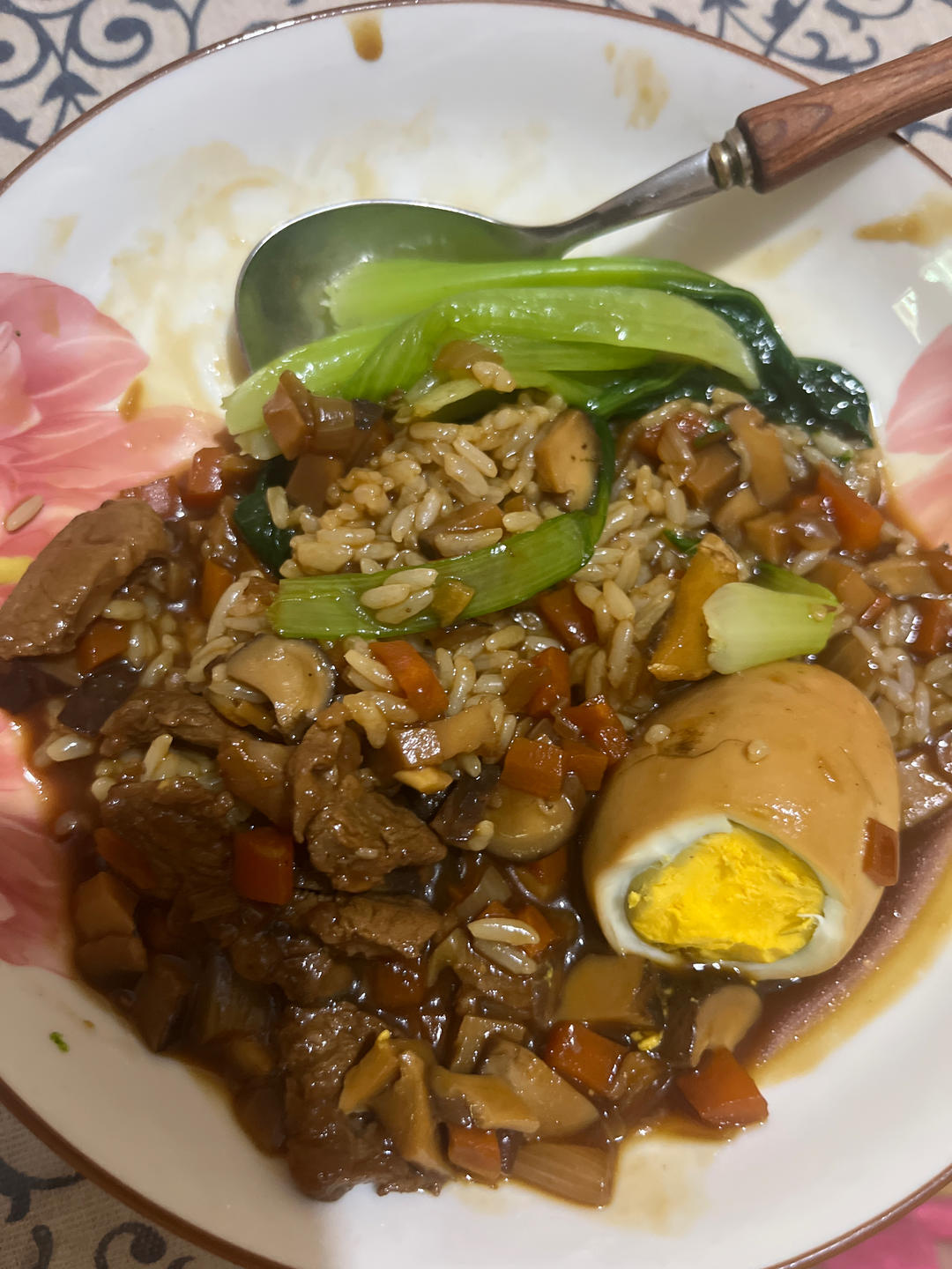 香菇卤肉饭造起来