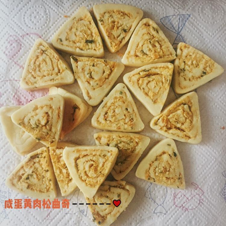《Tinrry+》咸蛋黄肉松饼干