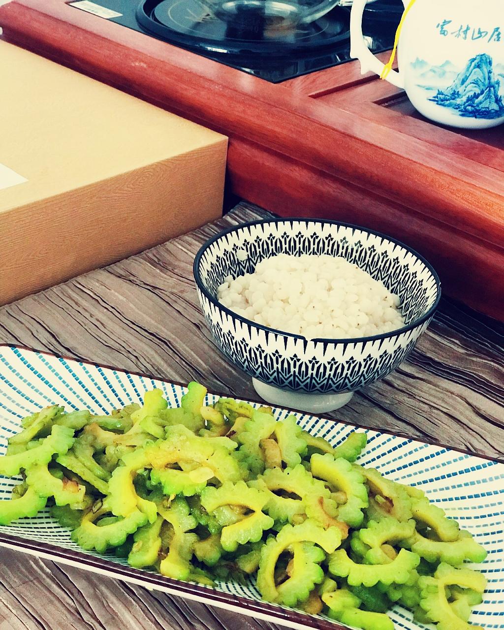 午餐•2018年4月1日