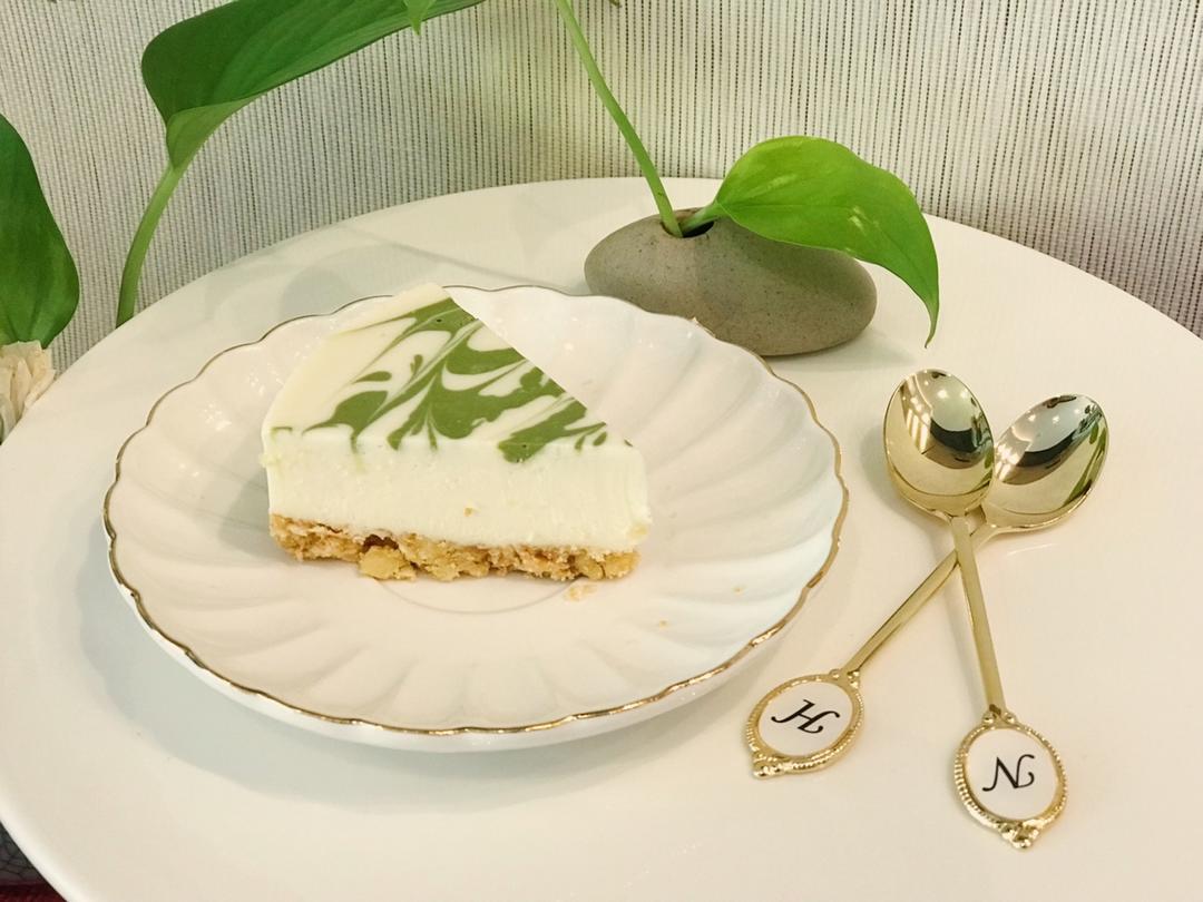 抹茶白巧克力冻芝士条（免烤甜点什么的最赞了！）