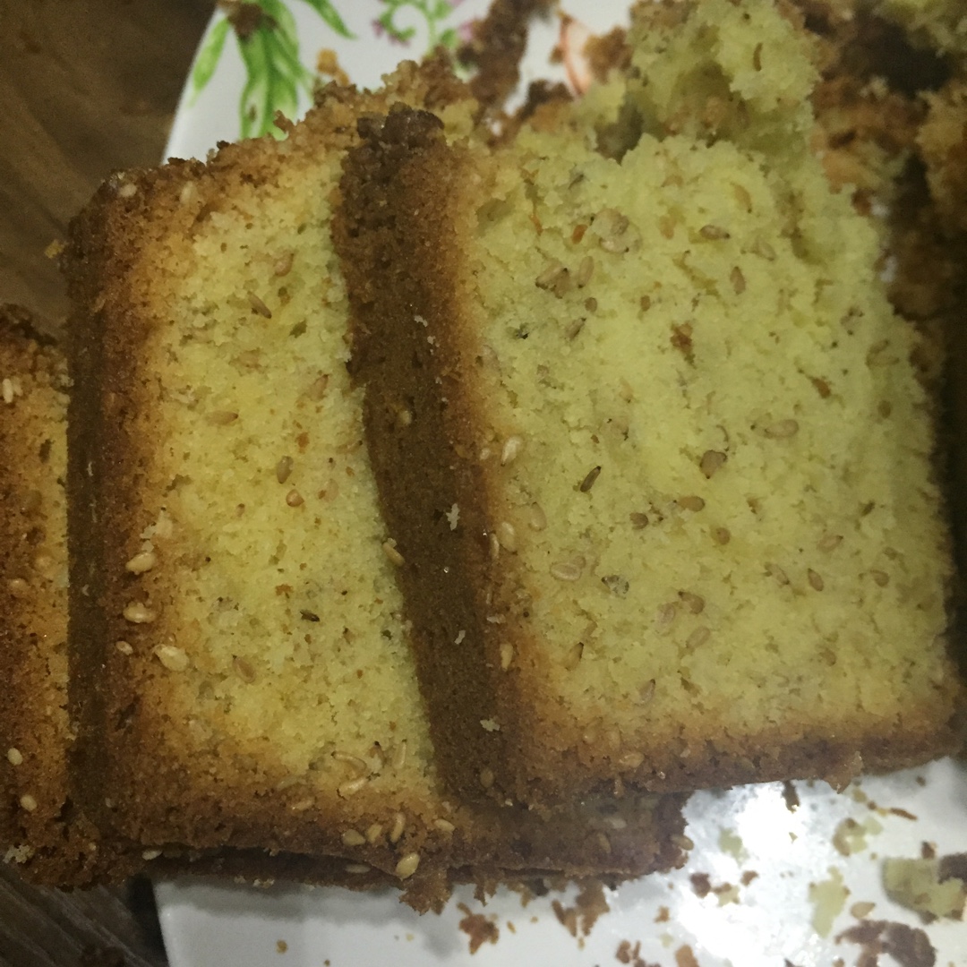 黑芝麻椰蓉酥粒磅蛋糕